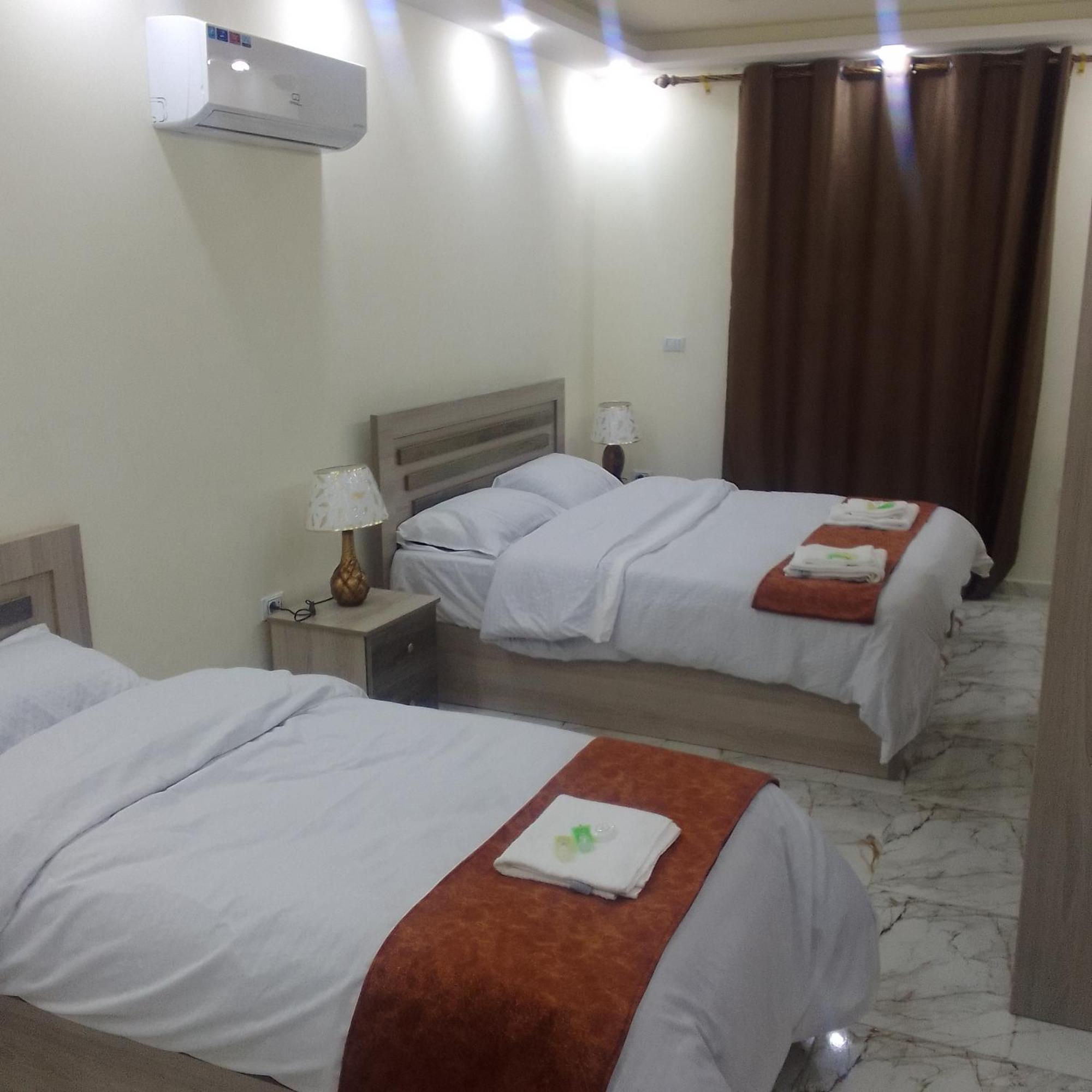 Dream House Hotel Jerash Dzseras Kültér fotó