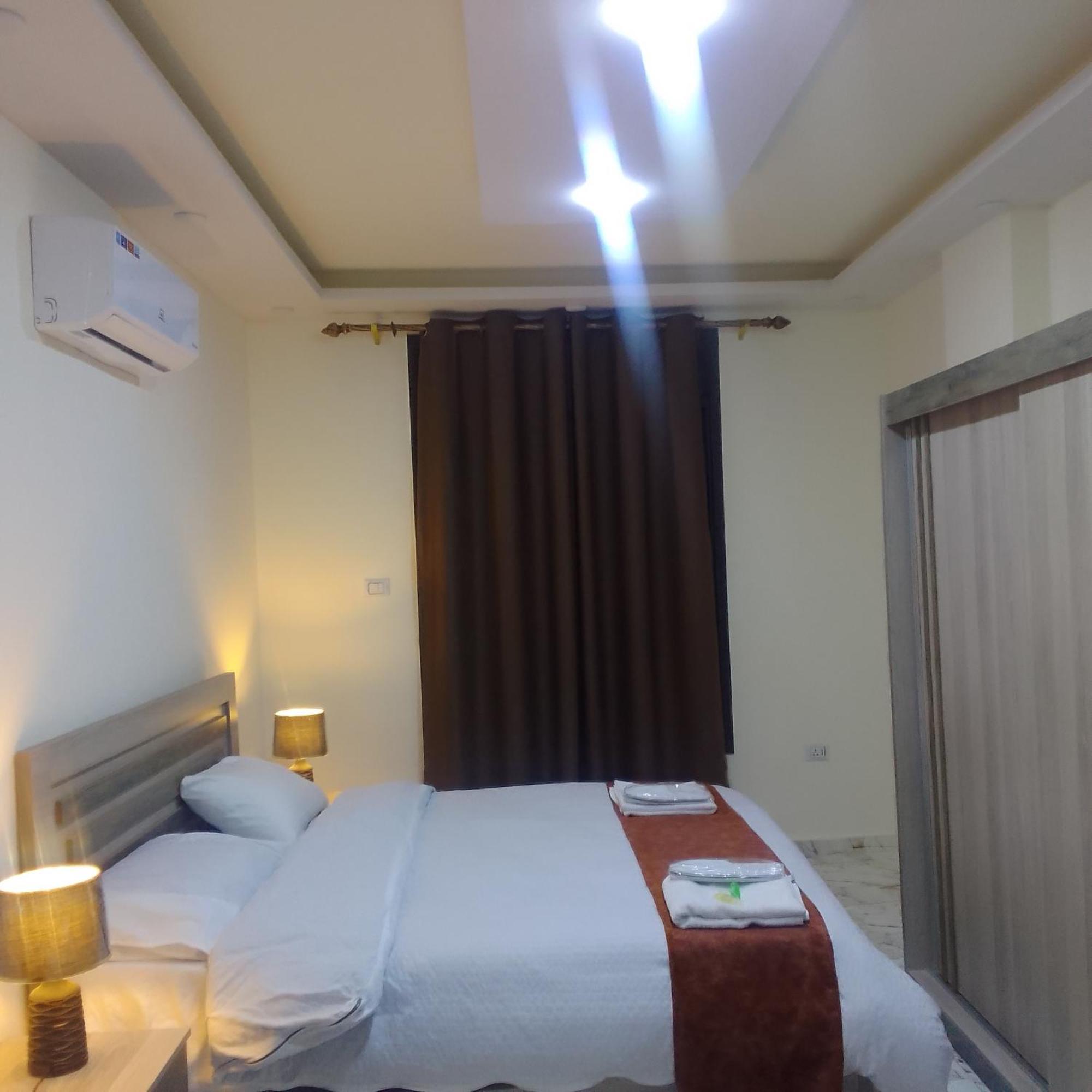 Dream House Hotel Jerash Dzseras Kültér fotó